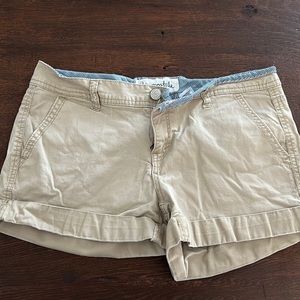 Tan Aéropostale Shorts Size 8